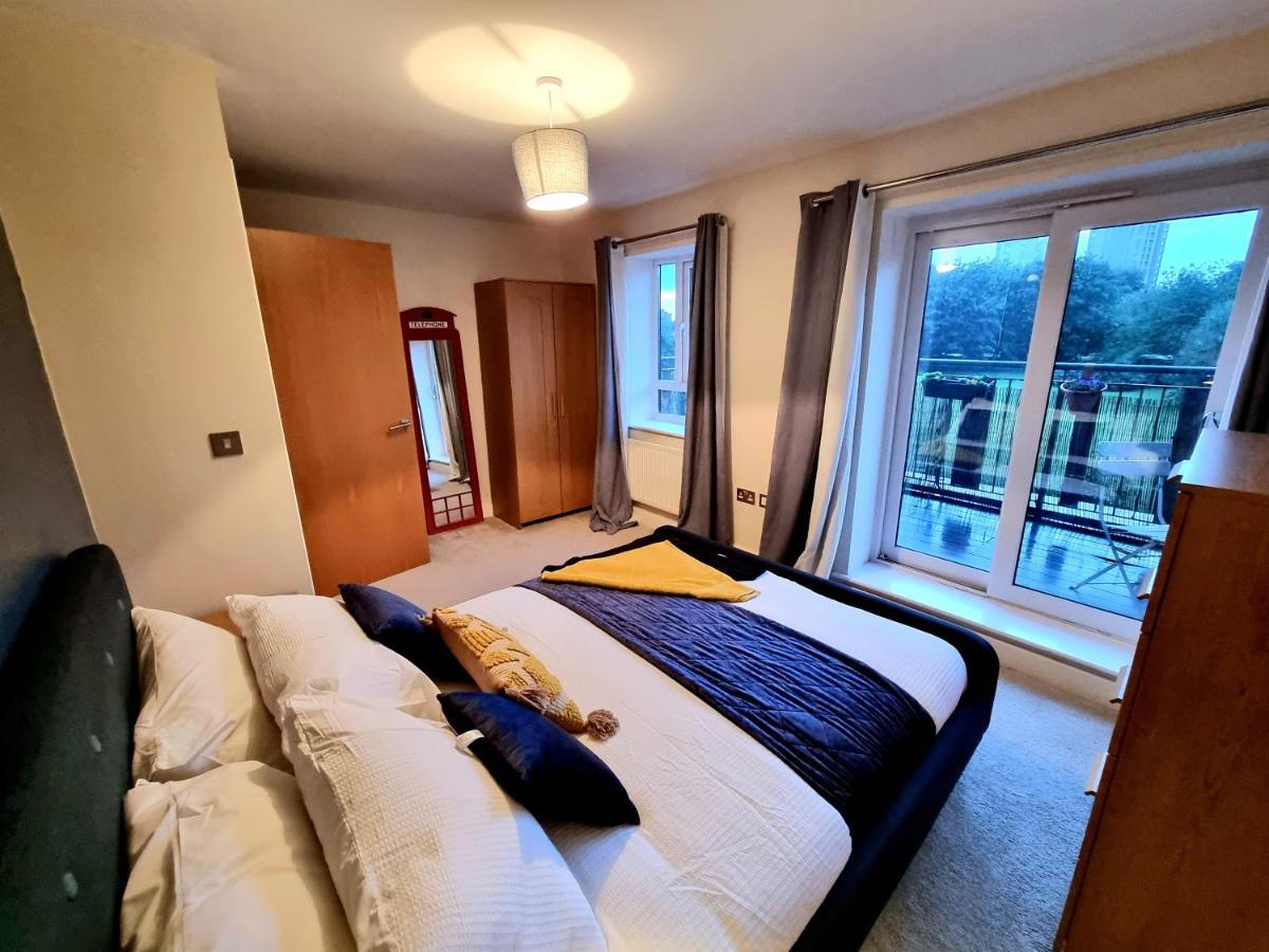 Luxury 2-Bedroom Service Apartment With Balcony Manchester Exterior foto